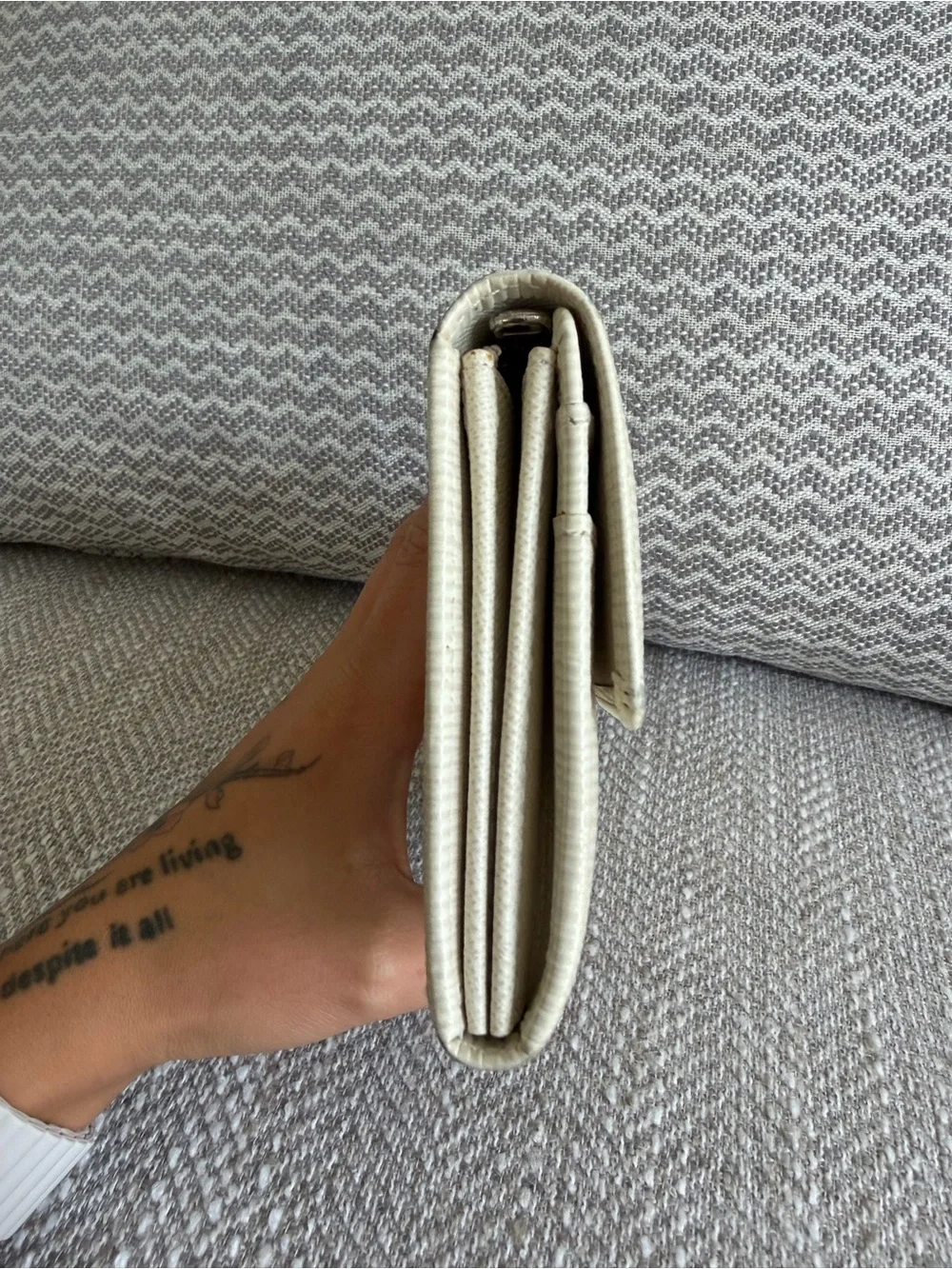 Louis Vuitton White Epi Leather Sarah Wallet Long Bifold Wallet Made in France